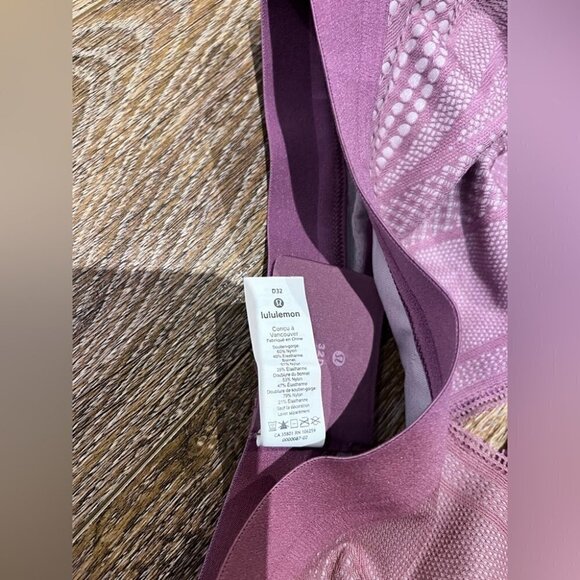 Lululemon Awake To Lace BraPlumful / Smoky Blush 32 D - Picture 3 of 6